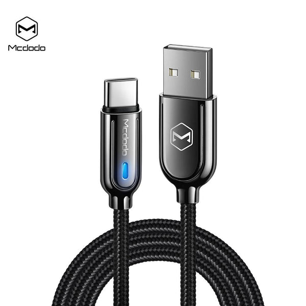 Mcdodo CA-6190 USB C to USB A cable for syncing and fast charging, LED indicator, charging stops automatically when charging is complete, black, 1m